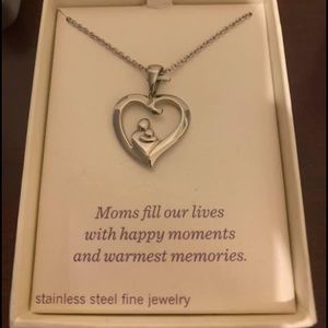 Brand new mom necklace
